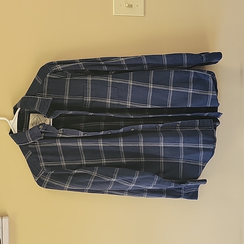 St John's bay flannel blue size small